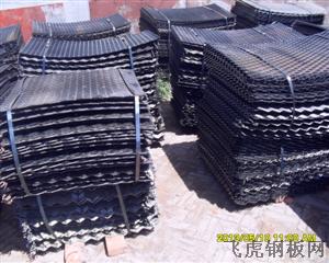 佛山建筑腳手架踏板用鋼笆網(wǎng)片、毛竹片、竹笆片－０２